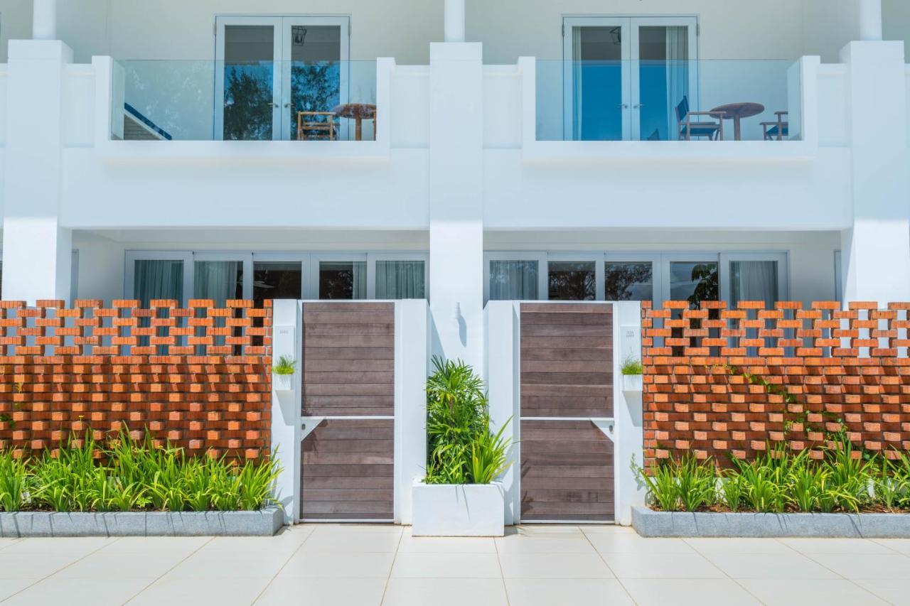 Cove 55 Hotel Santubong Exterior photo